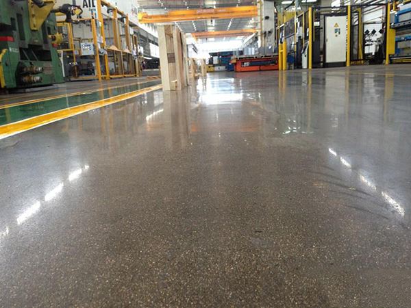 環(huán)氧地坪PK密封固化劑地坪，哪個你更喜歡？