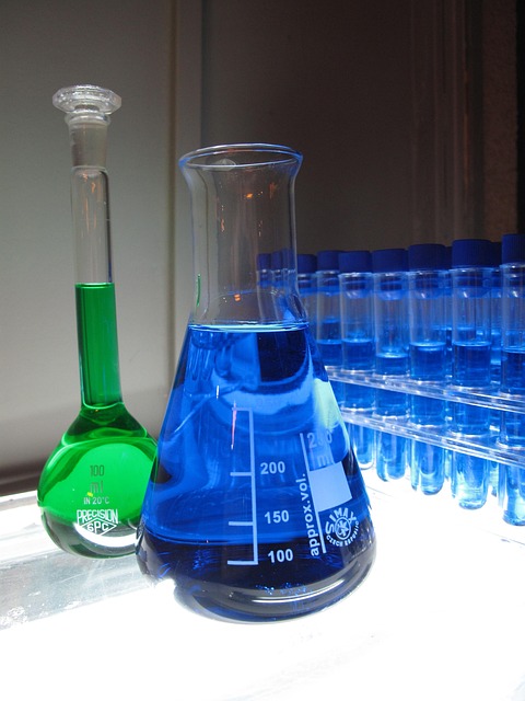 探究氨基聚醚在制備彈性防水涂料和防腐涂料中的應用